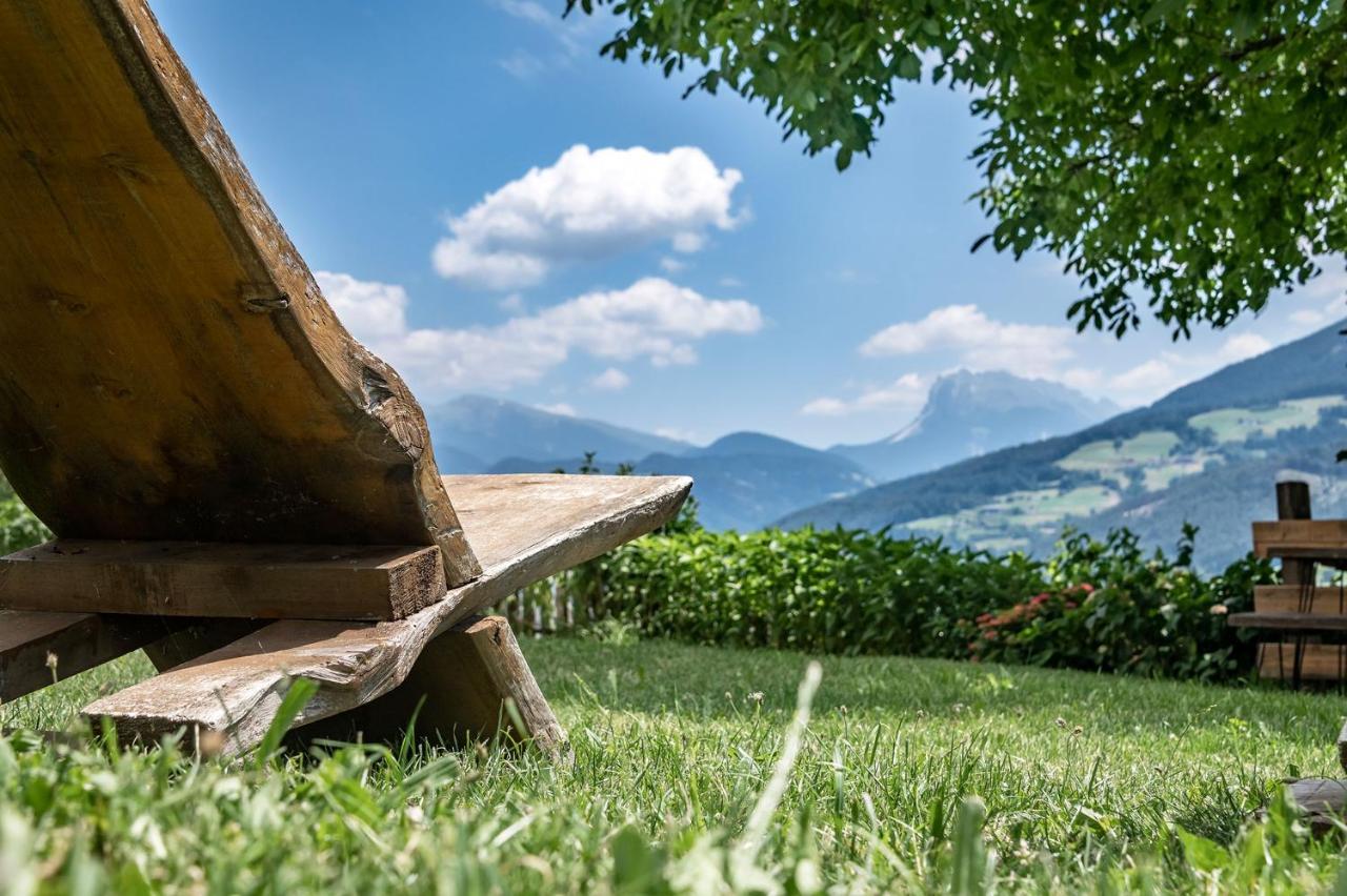 Hauserhof - Urlaub Auf Dem Bauernhof Villandro Exterior photo